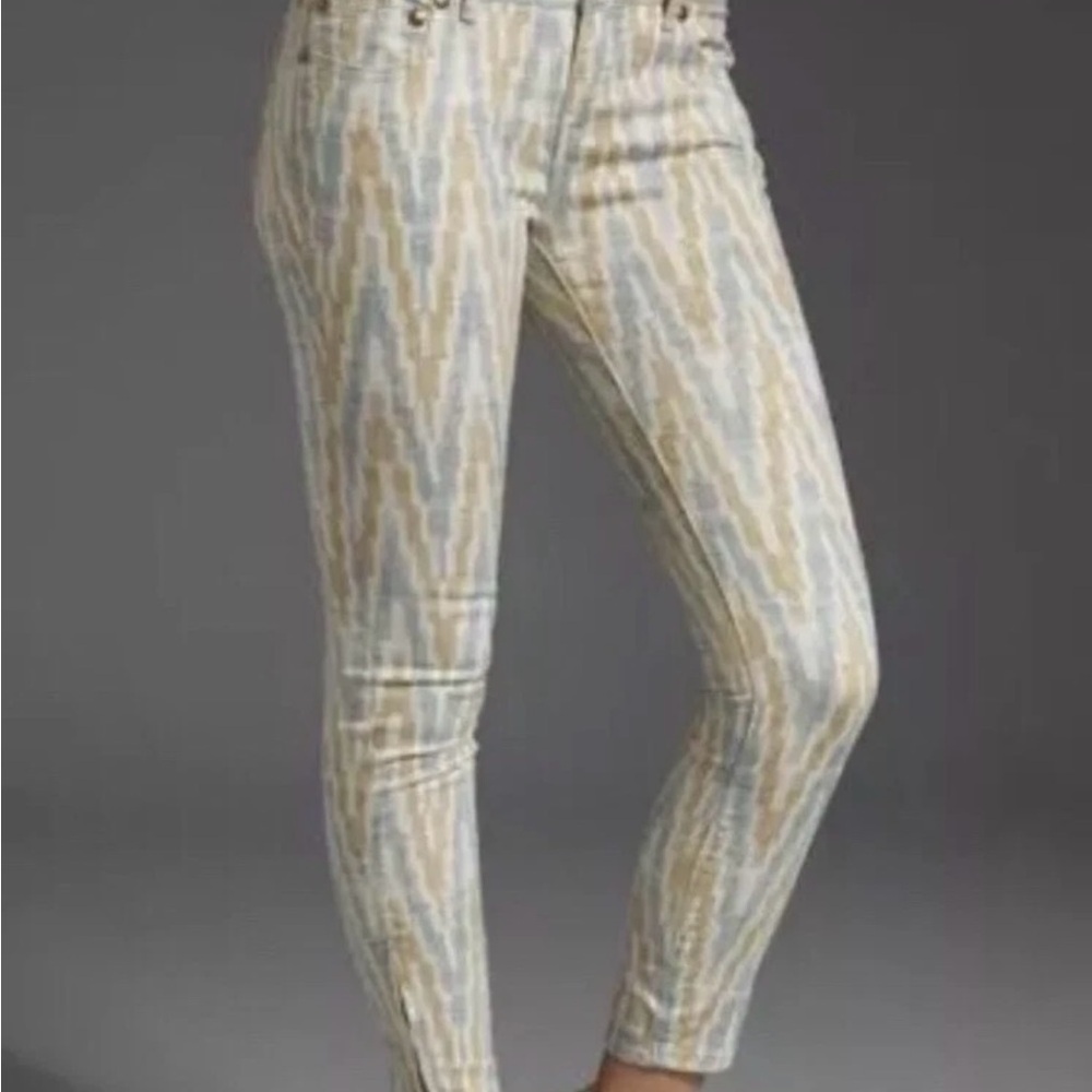 Printed Slim Ankle Pants in Soft Yellow & Light Blue - Picture 2 of 14